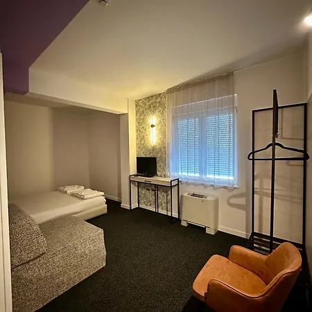 Acimovic Hotel